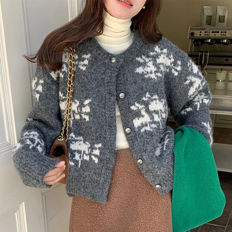 Cárdigan de punto de un solo pecho con flores de Jacquard Vintage para mujer, suéter suave y grueso, chaqueta, Top, otoño e invierno