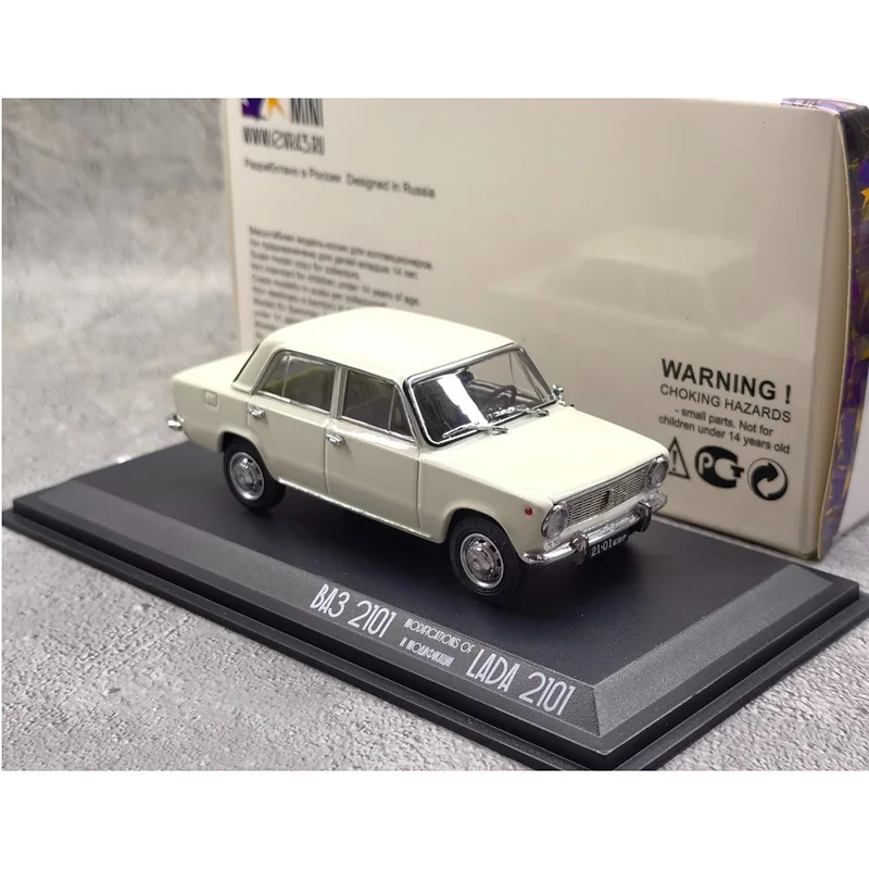 1/43 Scale LADA 2101 Alloy Car Model Collection Ornaments