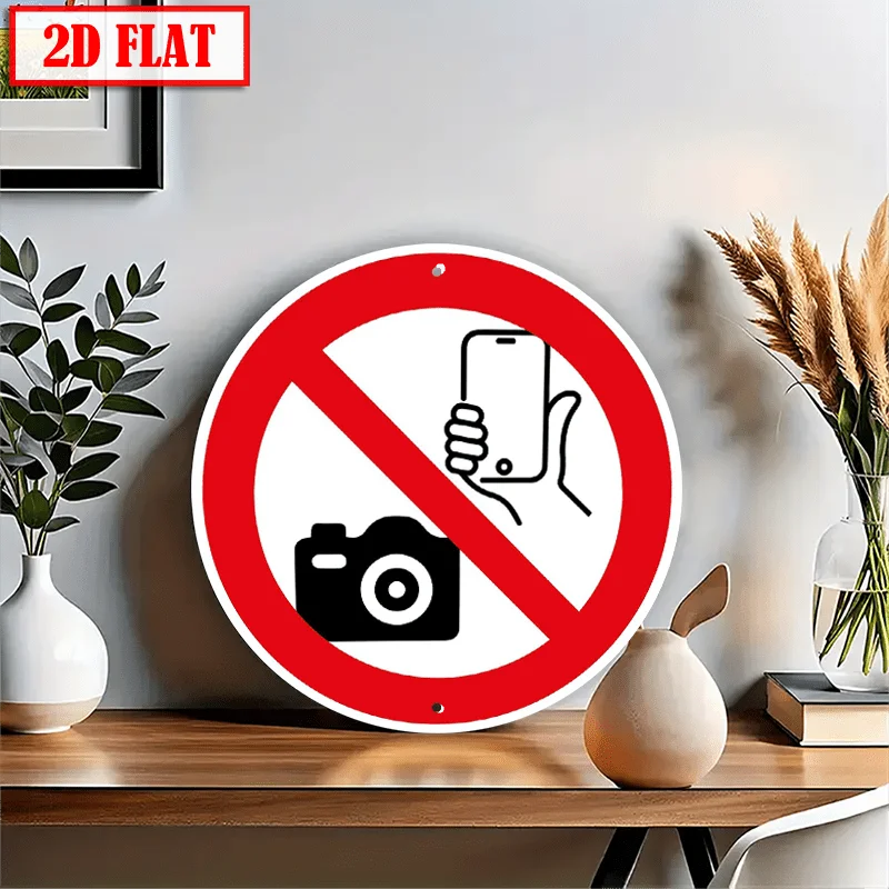 2D planar, 2D circular wooden photoless sign - Classic wall-mounted indoor/outdoor data sign