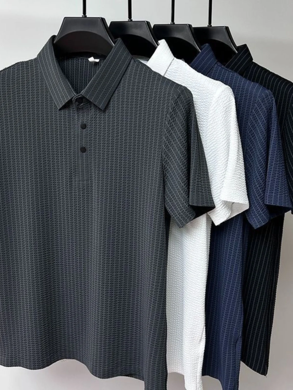 Ice Silk Men's irt ort Sve Casual Versatile f Sve T-irt Summer New Sle Faionable Sun Protection Clothing