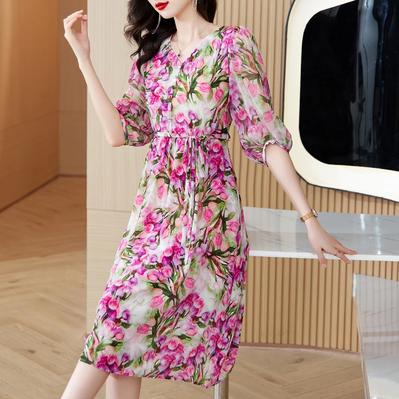 

European Station Fragmented Silk Short Sleeve Dress Women's Summer 2023 V-Neck Silk Loose Size Flower Print Slim Long Dress