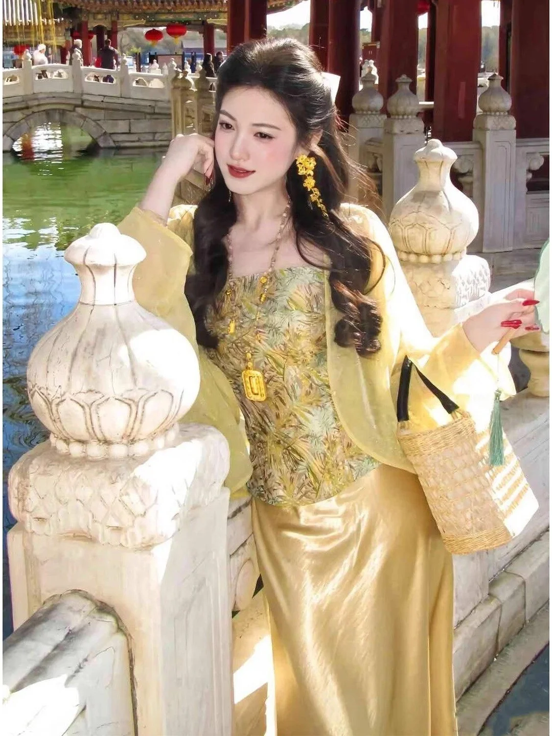 

plus Size Fashion Set High Waist Half Skirt Cardigan Versatile Floral Print Slim Fit Top for Plump Women Summer Outfit