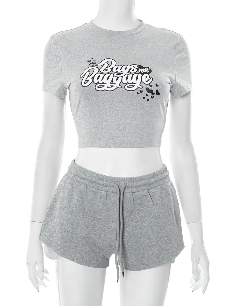 แปลกPuss Letterพิมพ์ 2 ชิ้นชุดผู้หญิงขอบดิบO-คอCrop Tops + กางเกงขาสั้นLace-Up Sporty Streetการจับคู่ฤดูร้อนสบายๆ