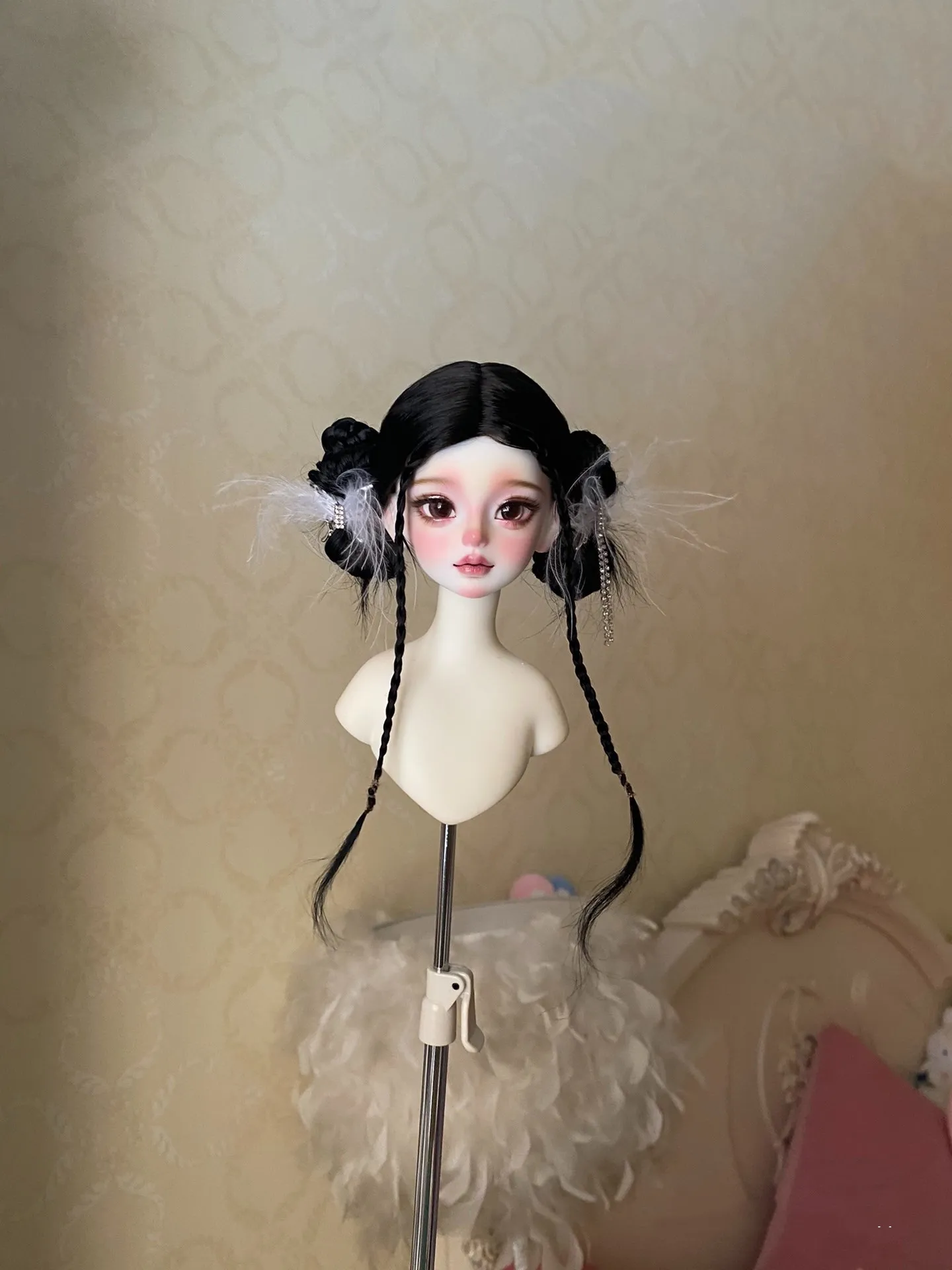 BJD wig 1/4 1/6 1/3 doll hair, side bun hair black hair free shipping