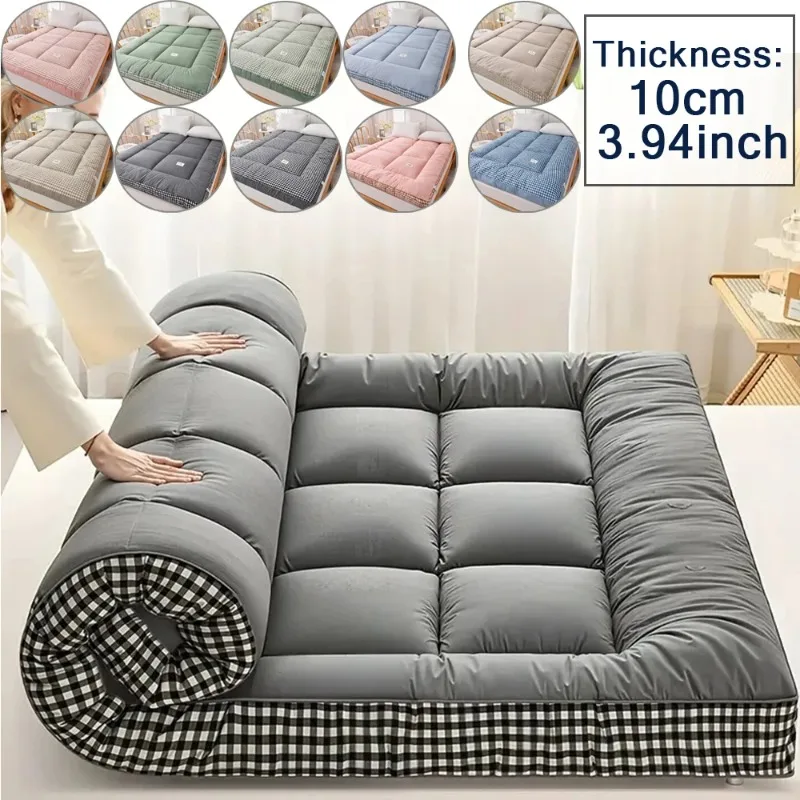 Easy to carry folding mattress, can be used for outdoor camping tent soft and comfortable