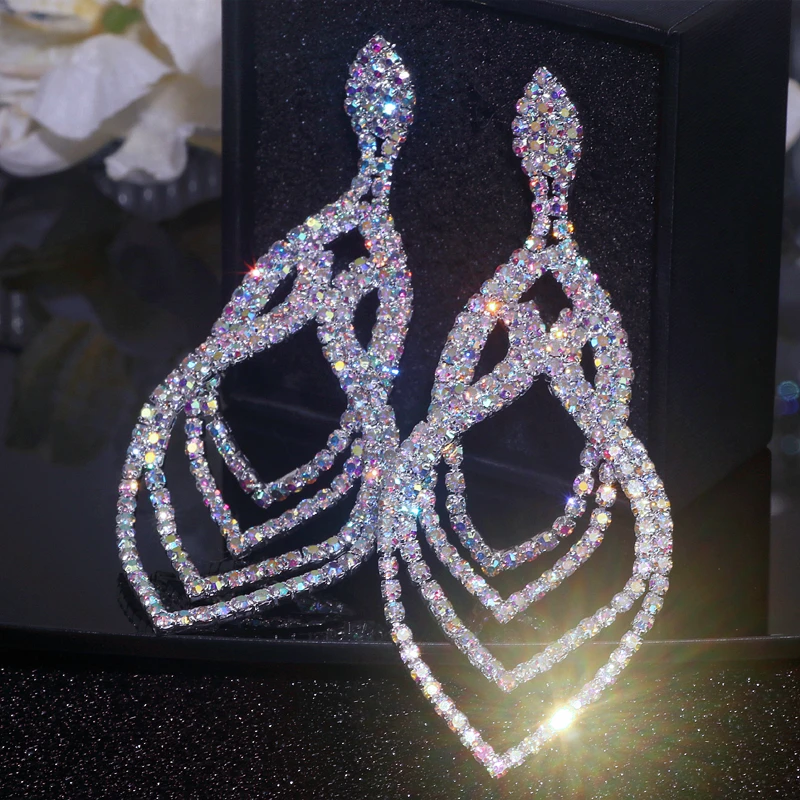 2022 Classic Elegant Crystal Long Drop Earrings for Women Fashion Korean Rhinestone Earrings Party Wedding Jewelry Birthday Gift