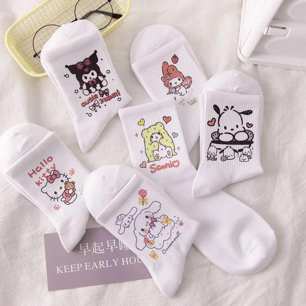 Cartoon Hello Kittys Sanrios Kuromi Socks Ins Girl's Heart Kawaii Warm and Versatile Four Seasons Medium Socks Gifts