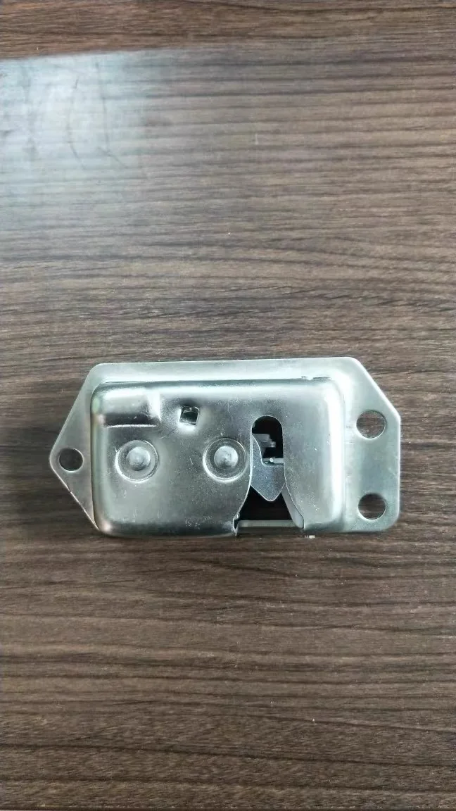 

Rear Back Door Lock for FAW GF8 FAW CA6371 FAW V52 Suzuki Super Carry Changhe 1018