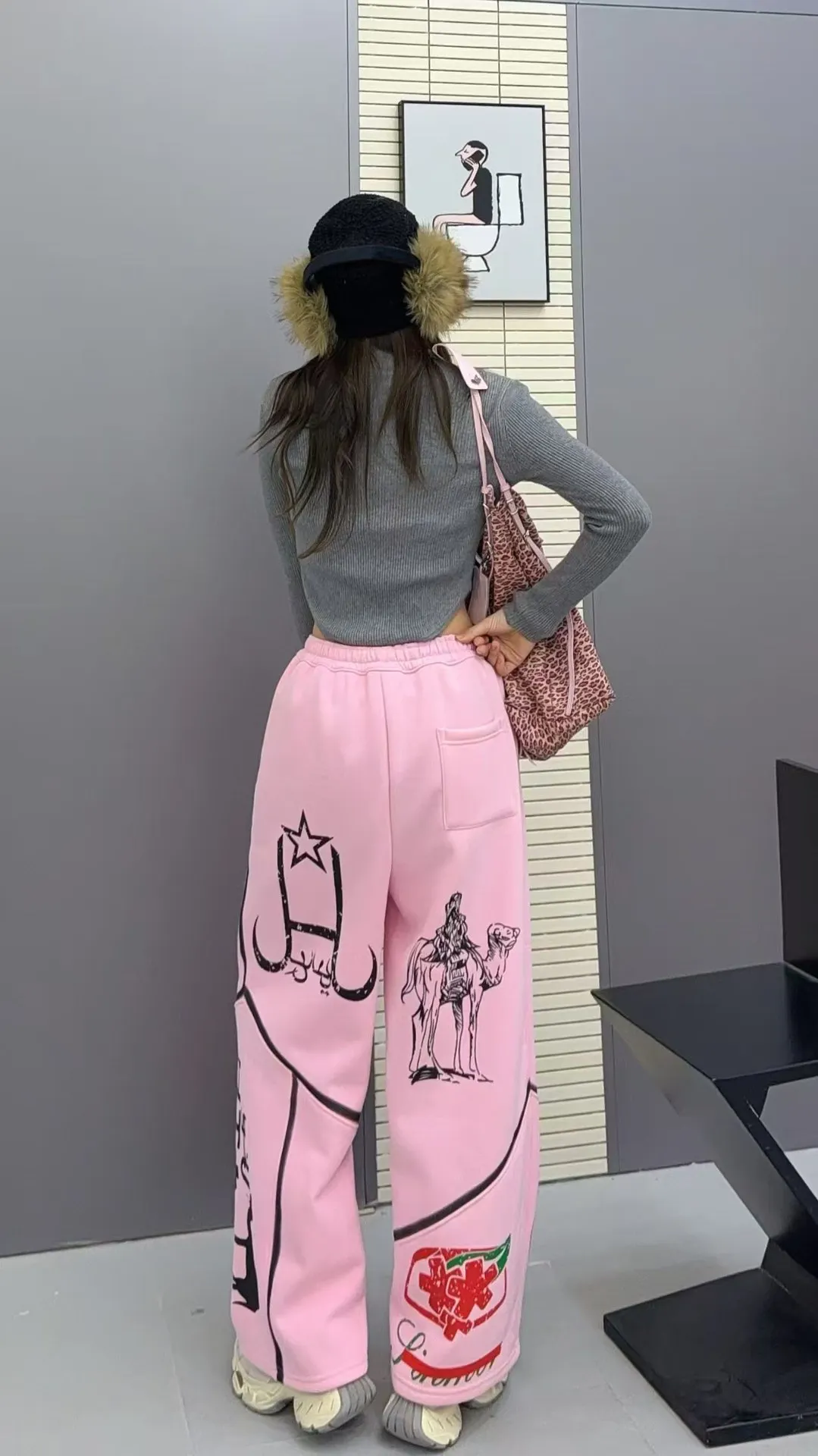 سراويل كبيرة الحجم مطبوعة بحروف عتيقة سراويل نسائية شتوية من الصوف غير رسمية بلوزات على الموضة اليابانية الكورية Vestdios Y2k #6