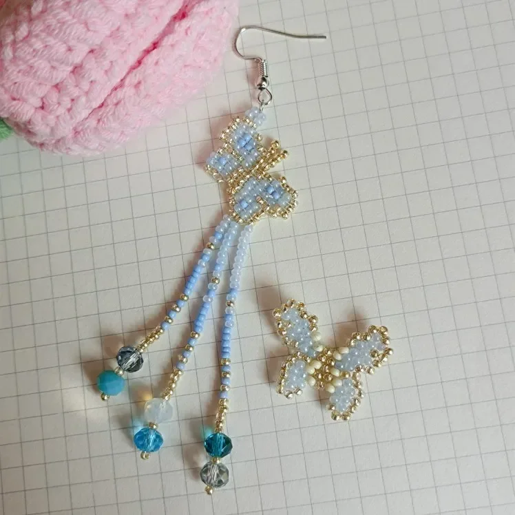 Handmade Beaded Earring  Asymmetrical Butterfly Graphic Personalised Minimalist Hand knit Tassels Bohemian  Beaded earrings