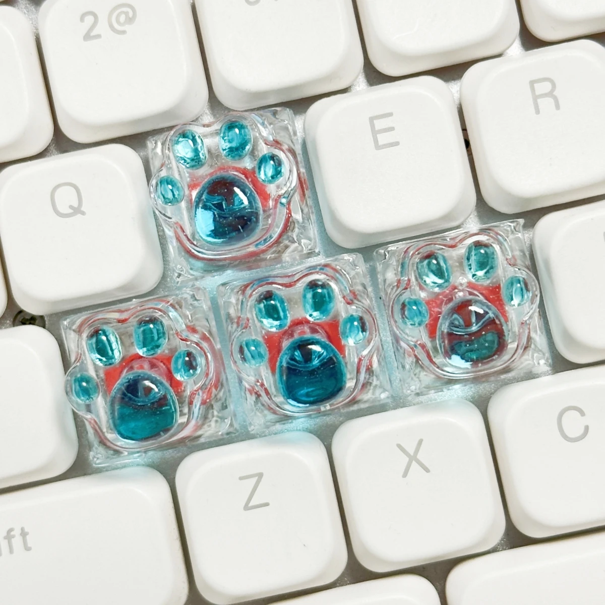 4 Stück durchscheinende Katzenpfoten-Tastenkappen, bunte Harz-Tastenkappen für mechanische Tastatur, Original-Persönlichkeits-Tastenkappe