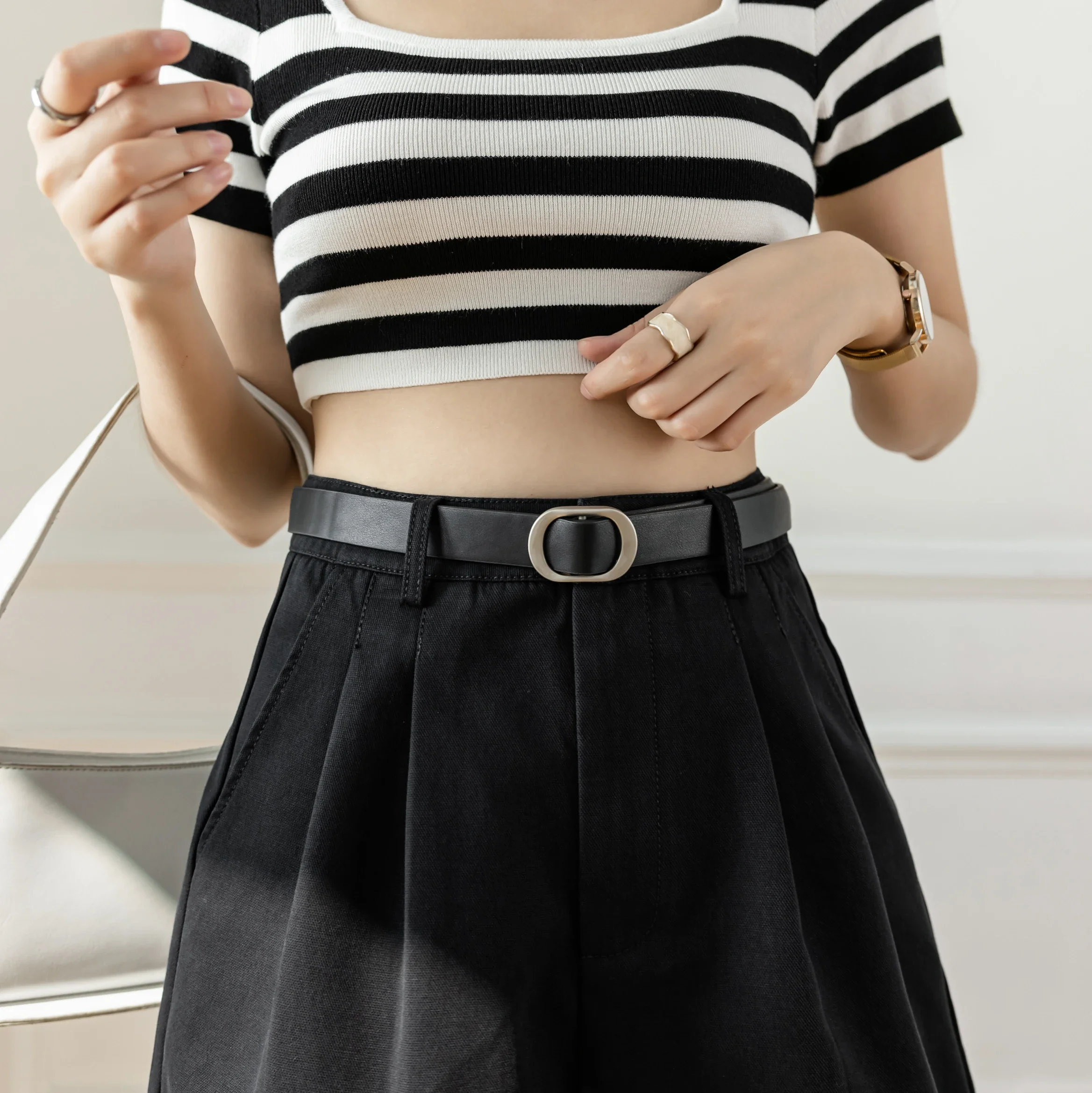 Pop Beige Sommer Shorts mit weitem Bein für Frauen, hohe Taille, lockerer Freizeitanzug, Stoff, Bermuda, weibliche knielange Hose