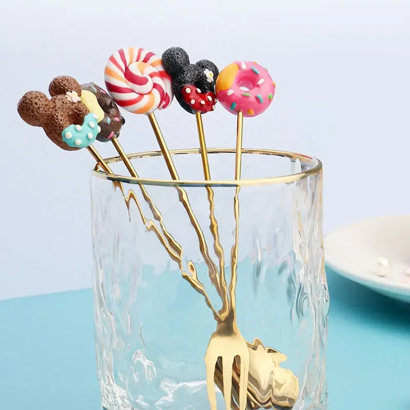 Cuchara pequeña de dibujos animados para mujer y niño, tenedor de postre de acero inoxidable, piruleta arcoíris, rosquilla, Macaron, regalo de Año