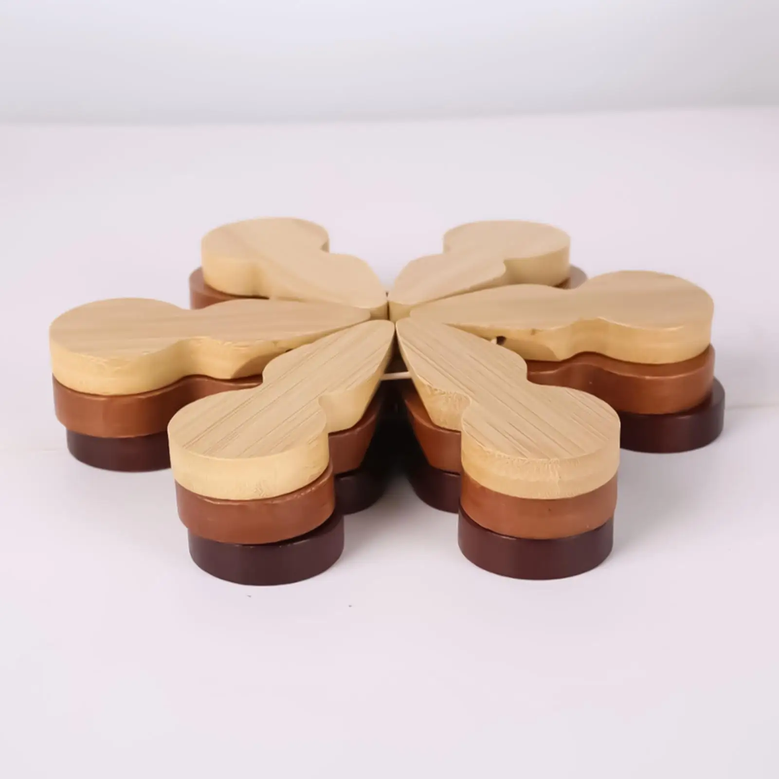 

Wooden Christmas Tree Insulation Pad Christmas Tree Shaped Coaster Table Decor Coaster Teapot Pans Holder Tabletop Protector