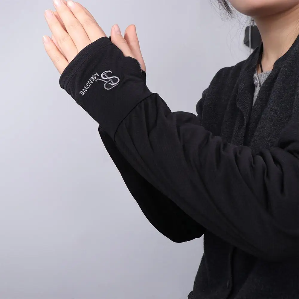 สีทึบแขนผ้าไหมน้ําแข็งตัวอักษร UV ฉนวนกันความร้อนครีมกันแดดแขนยาวถุงมือหลวมแขนอุ่น Sun Protection Cover