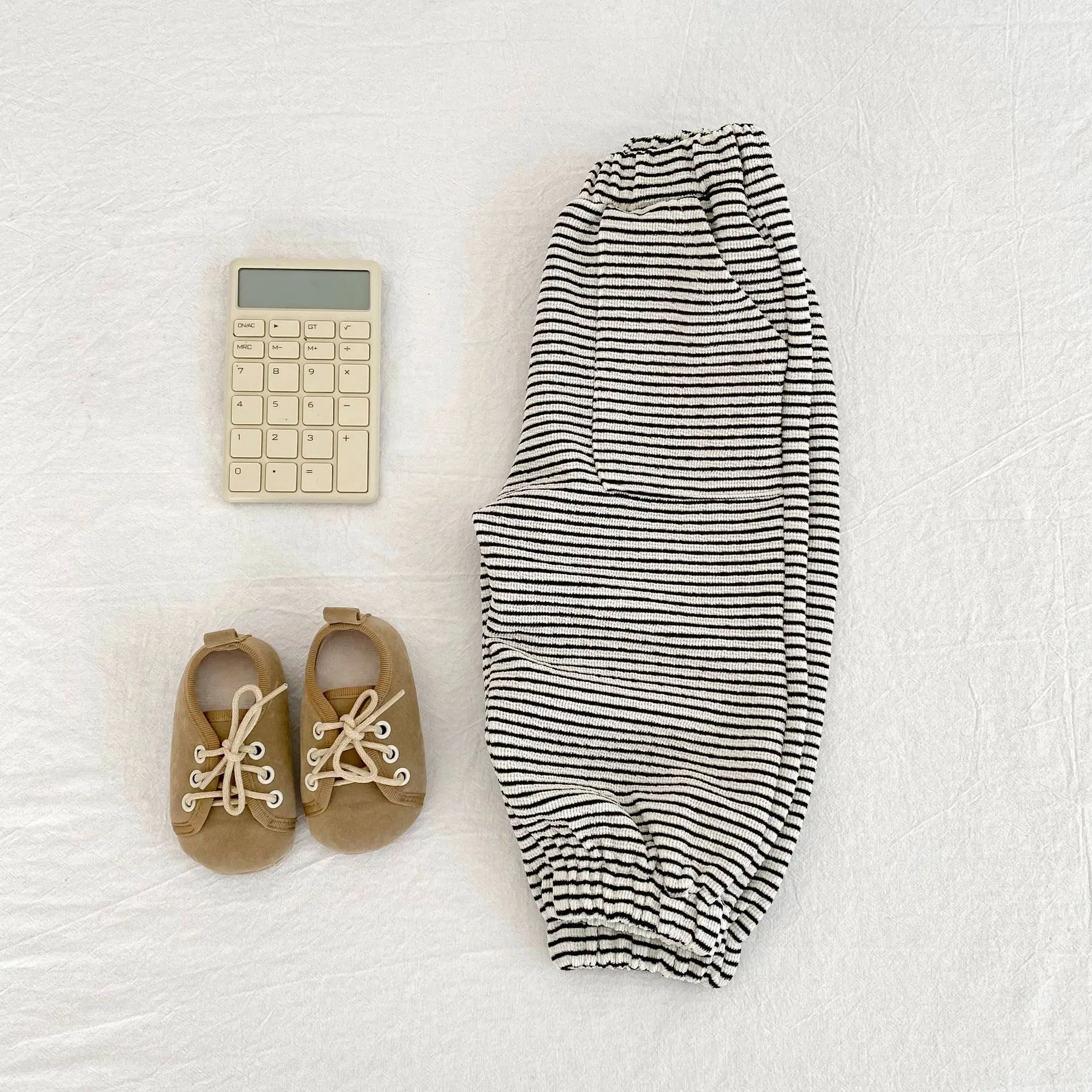 

2025 Autumn New Korean Infant and Toddler Boys and Girls Striped Pants Children Comfortable Fashion Casual Sports Pants