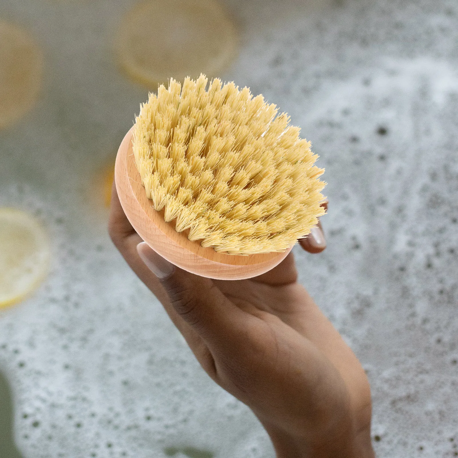 

1Pcs Round Handle Bath Brush Shower Brush Deep Cleaning Exfoliating Back Body Scrubber Cleaning Scrubber Bathing Supply