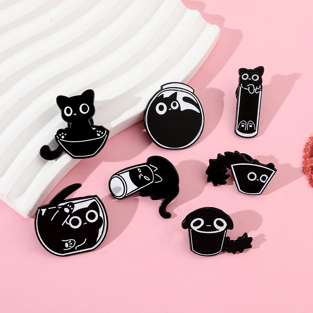 Bonito terrário gato esmalte pinos personalizado preto gatinho broches lapela emblemas dos desenhos animados animal jóias presente para crianças amigos atacado