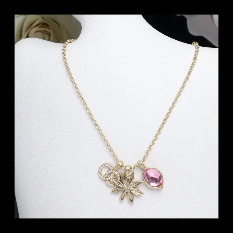 

5207 Подсолнух, октаграмма, персиковое сердце, свет, роскошная мода, нишевый дизайн, высококачественное универсальное темпераментное ожерелье