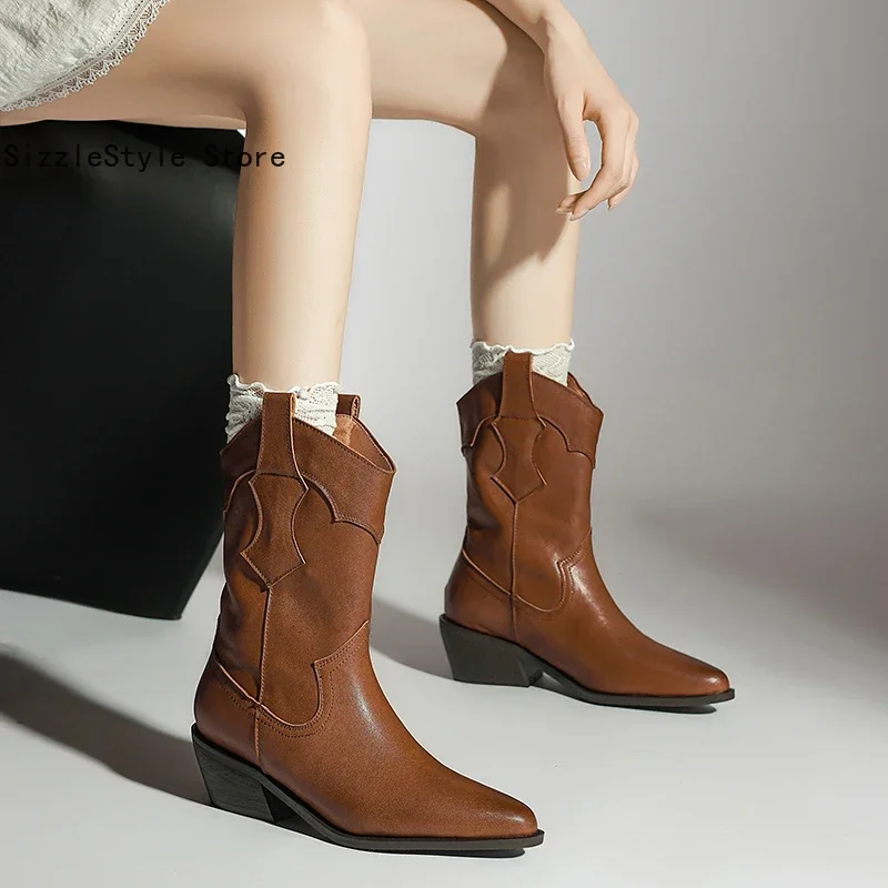 Retro Style Solid Color Stitching Pointed Comfortable Thick Heel One-step Women's Short-tube Western Boots