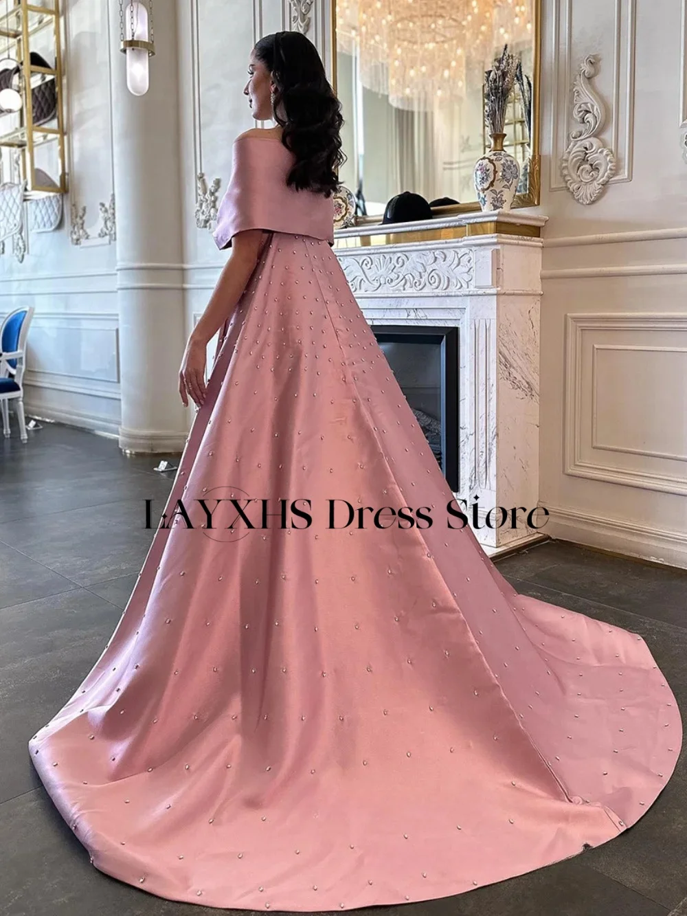 LAYXHS Squisiti abiti da sera con spalle scoperte Abito da ballo rosa a-line con strascico di corte con perline Abito personalizzato