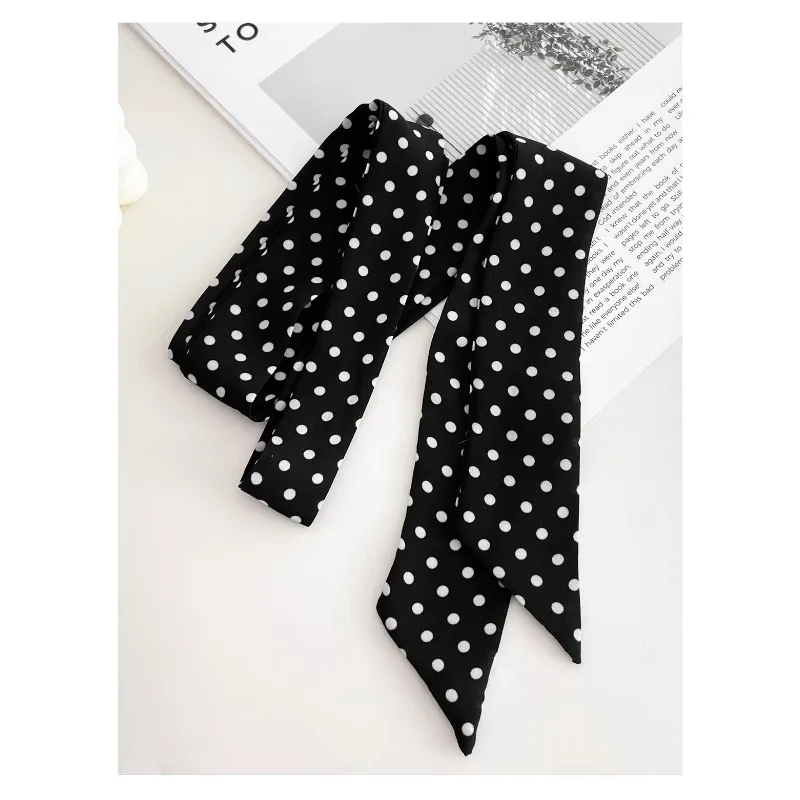 Sciarpa a pois nera nuova primavera Sciarpa da collo in seta quadrata di lusso da donna Fascia per capelli alla moda Accessorio elegante per abiti eleganti