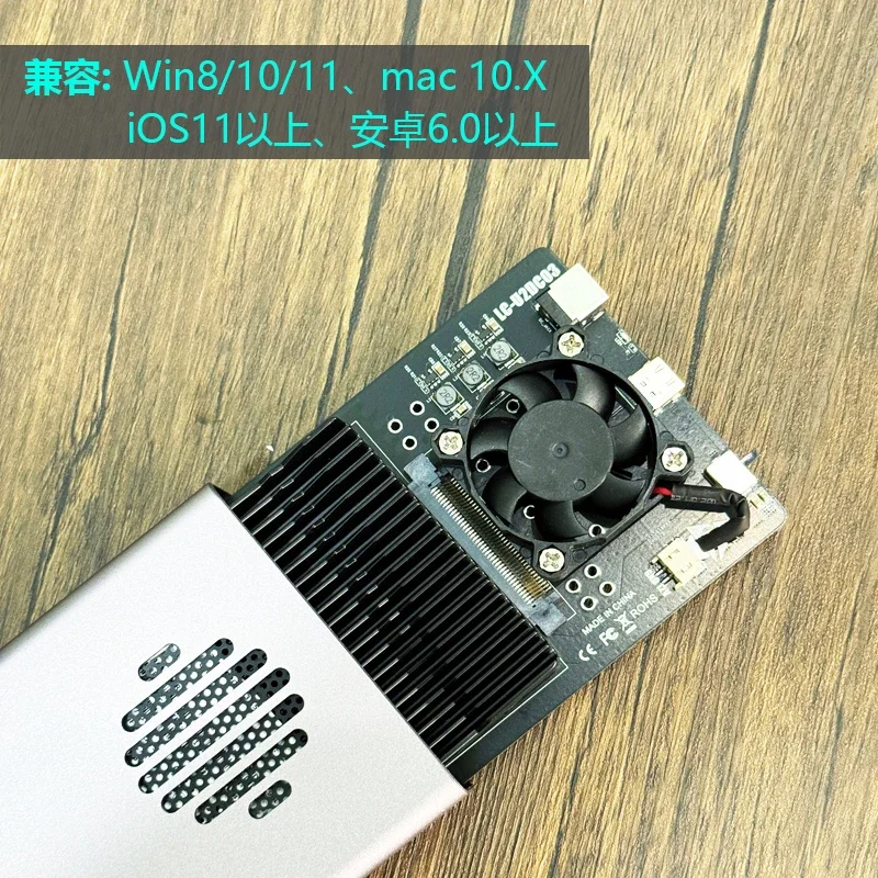 Custodia SSD da USB4 a U.3 NVMe + U.2 compatibile