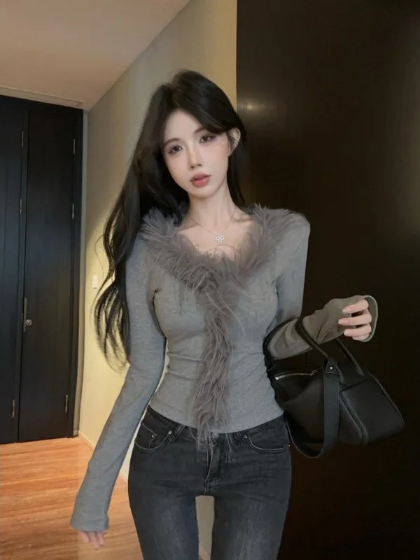 

Изысканная женская облегающая футболка с длинным рукавом и V-образным вырезом, базовая модель для осенне-зимнего сезона, модный тренд в стиле кэжуал