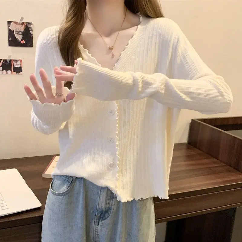 

V-Neck Knitted Cardigan Women's Slim Fit Long Sleeve Outerwear Spring Autumn Fashion Casual Style Button Closure Sweater Coat