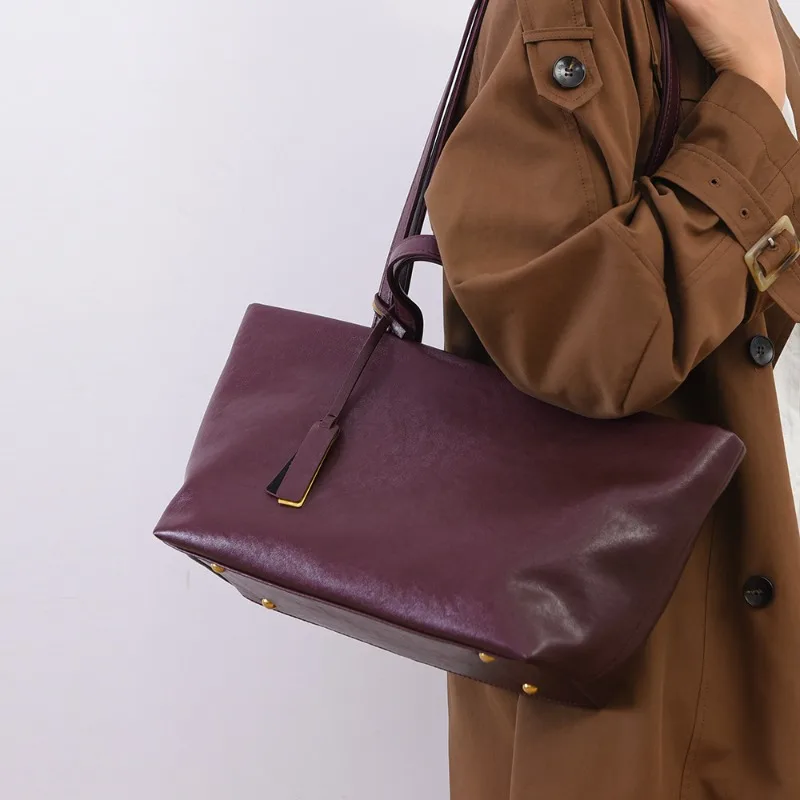 حقيبة نسائية جديدة من الجلد المدبوغ بالخضراوات عبر الحدود حقيبة يد مريحة وحقيبة كتف من الجلد الناعم بتصميم عتيق