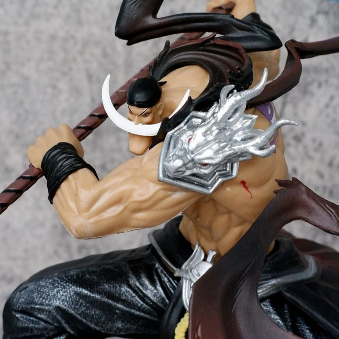 One Piece Anime Figur Weißer Bart Edward Newgate Actionfigur mit Licht Sammlung Dekorationen Statue PVC GK Modell Spielzeug Geschenke