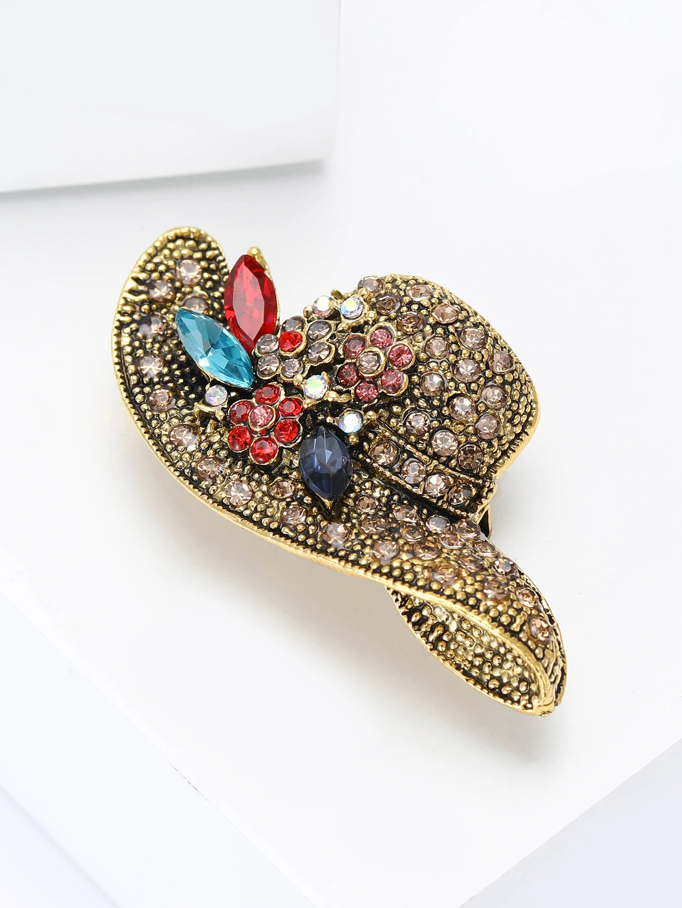 Vintage Women's Brooch Water Crystal Hat Broochs Fashion Item Gifts Accessories