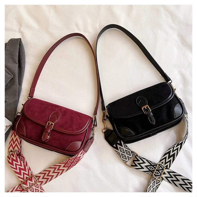 

Graceful Dainty Handbag High-End Gala Dinner Formal Occasion 2025 New Model Stylish Exquisite Glamorous Timeless Versatile Chic