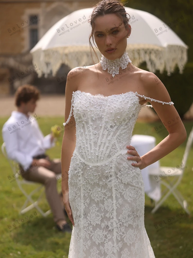 Abiti da sposa glamour Abiti da sposa moderni Applicazioni in pizzo Abiti sexy senza spalline Splendidi Abiti da sposa Personalizzati 2025