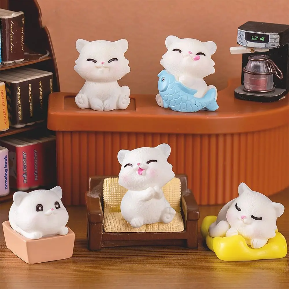 Kids Gift Cute Mini Cat Figurines DIY Cartoon Cat Statue Resin Crafts Kitten Figurines Miniature Home Office Desktop Decor