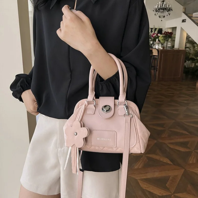 

High-End Women's Hand Bag Made Of Fine Leather Featuring Casual Simple Vintage Style​