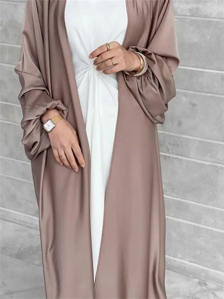 Eid Dubai satynowe kimono Abaya luksusowe Kaftan muzułmańskie arabskie abaje dla kobiet sukienki szata Femme Musulmane kaftan islamska odzież