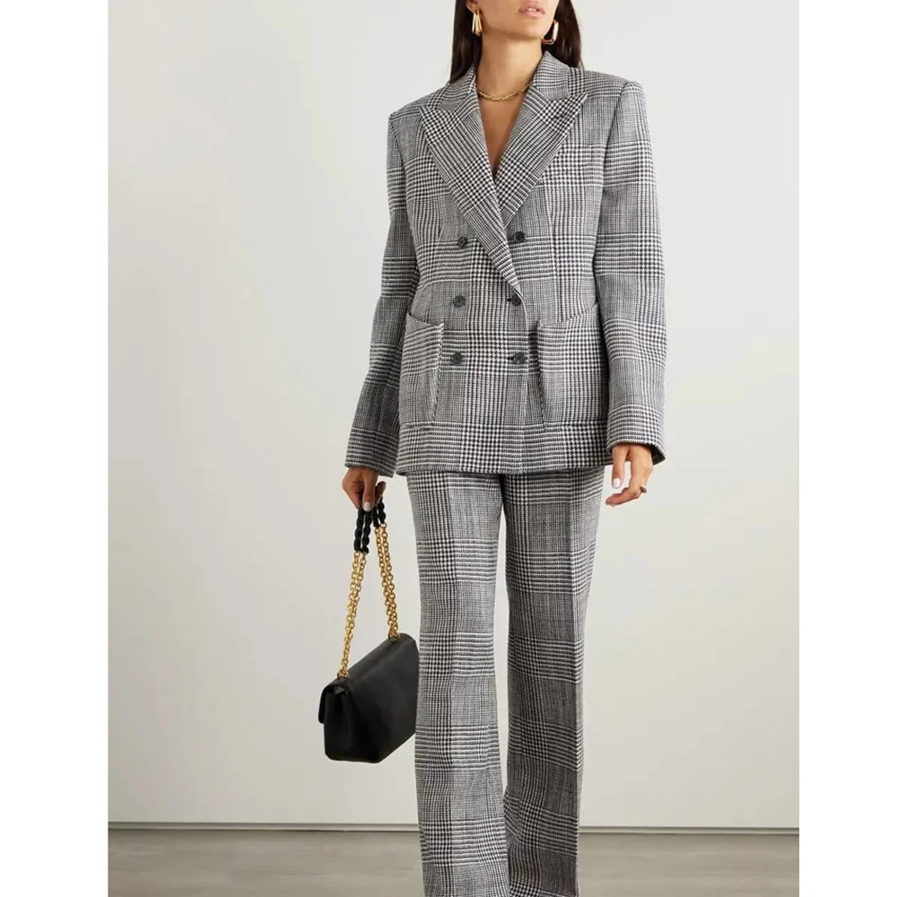 

2025 Hight Fashion Women's Black White Plaid Double-Breasted Suit 2 Piece Jacket Pant Set Peak Lapel Formal Office Party Outfit