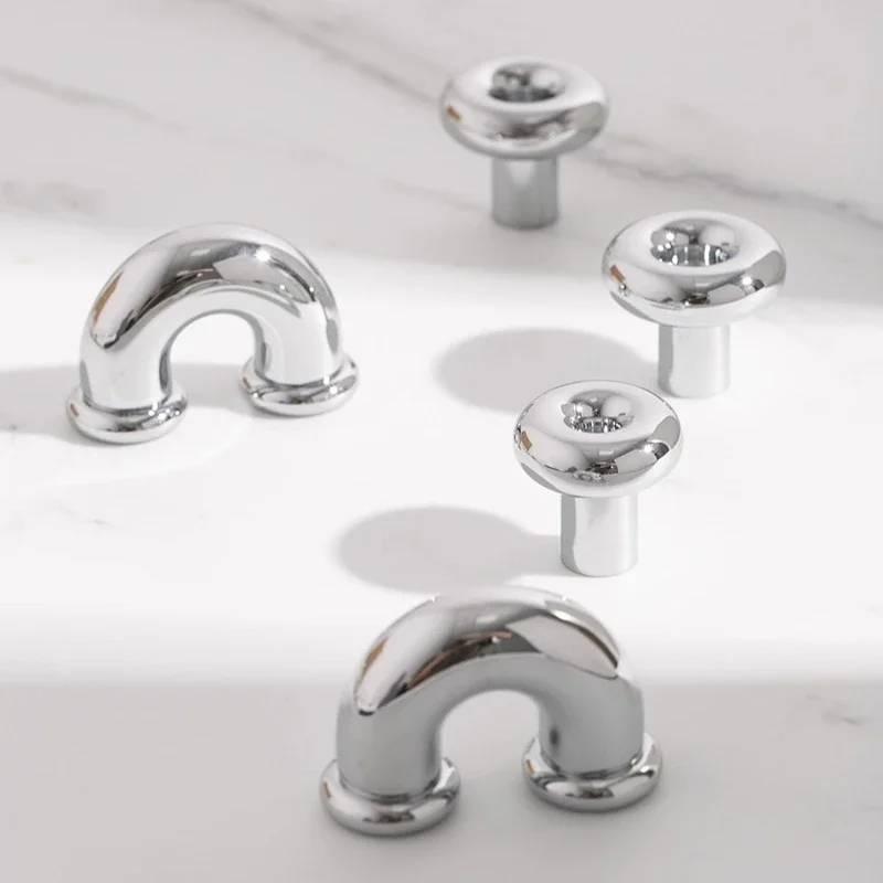 Nordic Solid Brass Hand Hammered Handles for Furniture Golden Handles for Wardrobe and Drawer Hardware Home Accessories