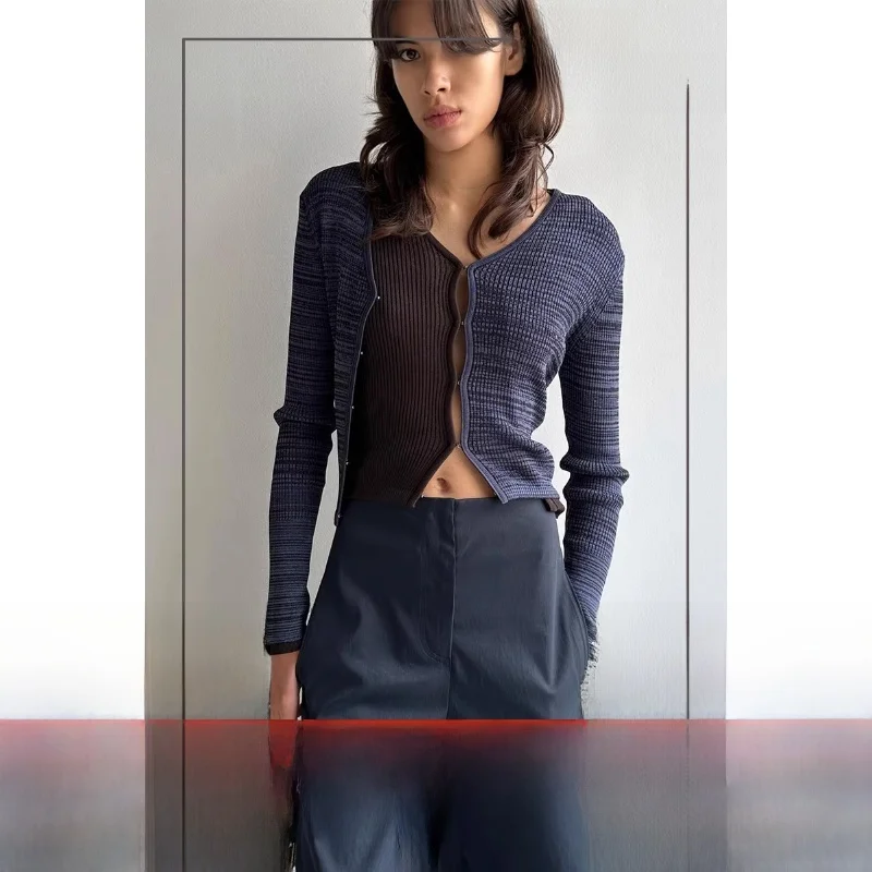 

Low Classic Early Autumn Long Sve V-Ne Slim Fit Knitted Open Cardigan Top with Hook Detail Korean Sle Commute Faion