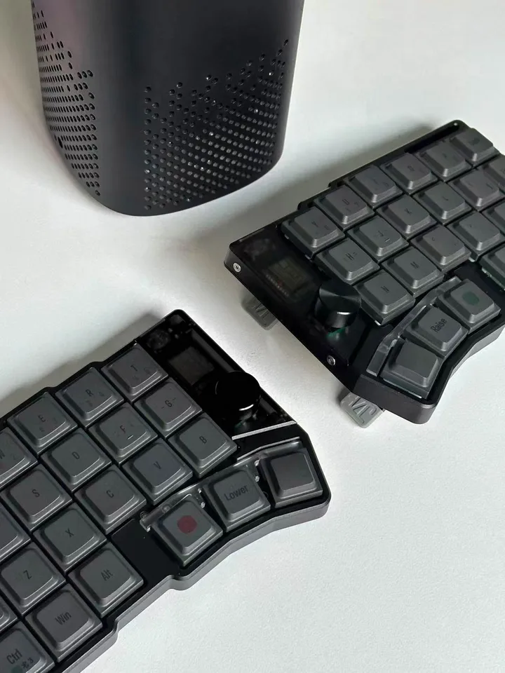 Jezail Funder Cornix 48キー、分割式、ロープロファイル
