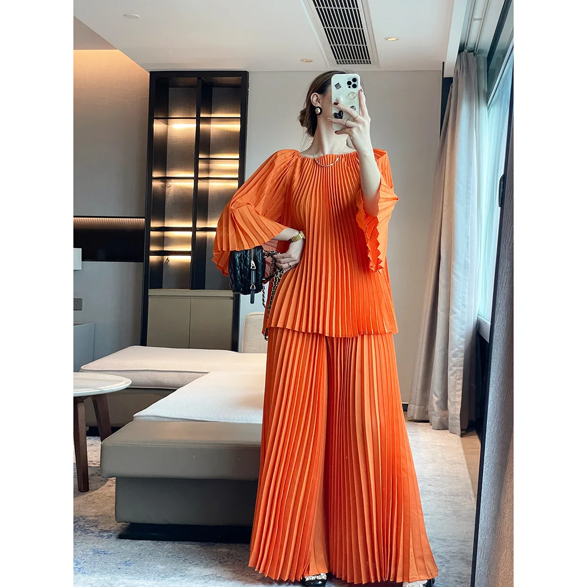 GVUW Fashion Pleated 2 Pieces Set Flare Sleeve Loose Top + Wide Leg Trousers New 2024 Solid Color Casual Clothing 17G5683