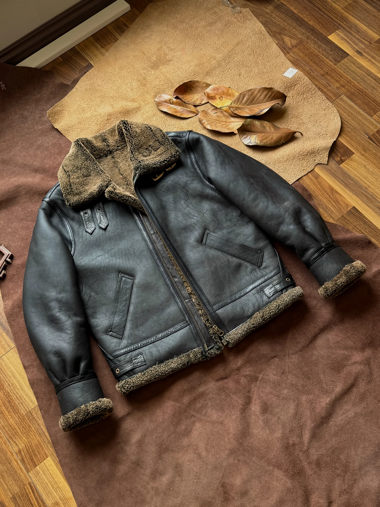 معطف شتوي فاخر للرجال دافئ من الصوف الحقيقي وبطانة من جلد الغنم الطبيعي سترة كلاسيكية بقصة ضيقة #2