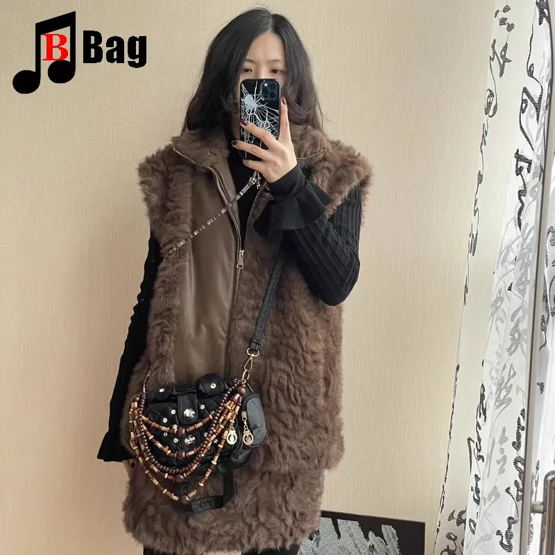 women's handbag Retro metal Men unsex Y2K cool girl Harajuku Goth punk Versatile rivet  wood bead Chain crossbody bag