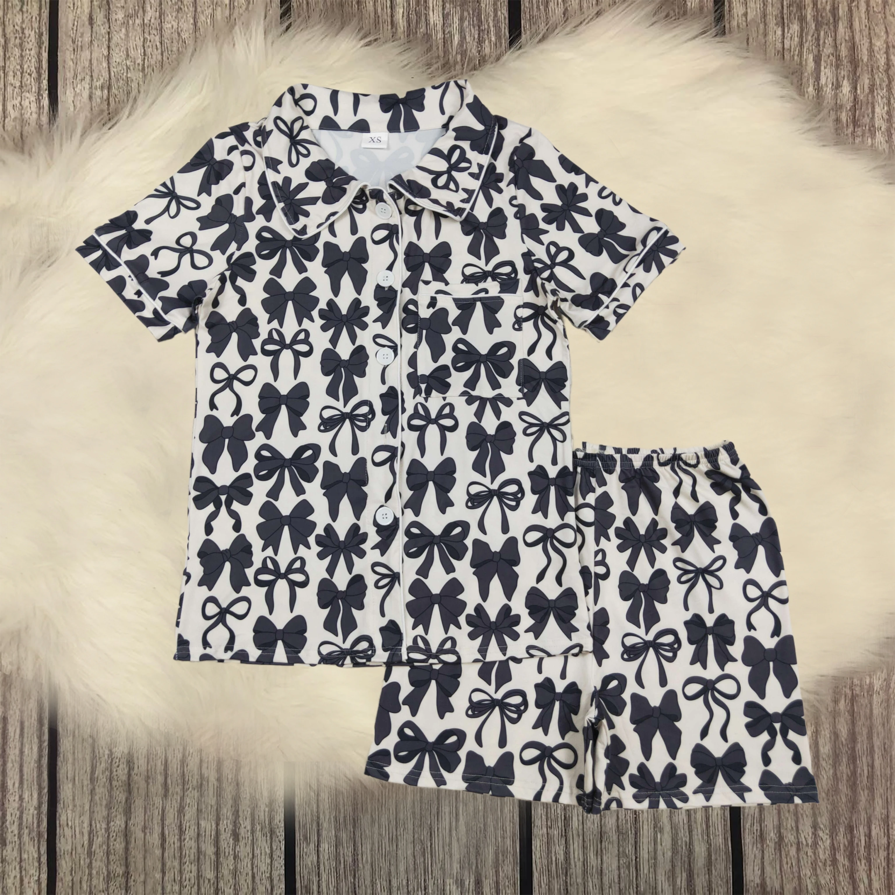 

Adult Nightclothes Short Sleeves Women Sleepwear Black Bows Shirt Woman Girl Set Ruffle Shorts Outfit Pajamas Clothing Wholesale