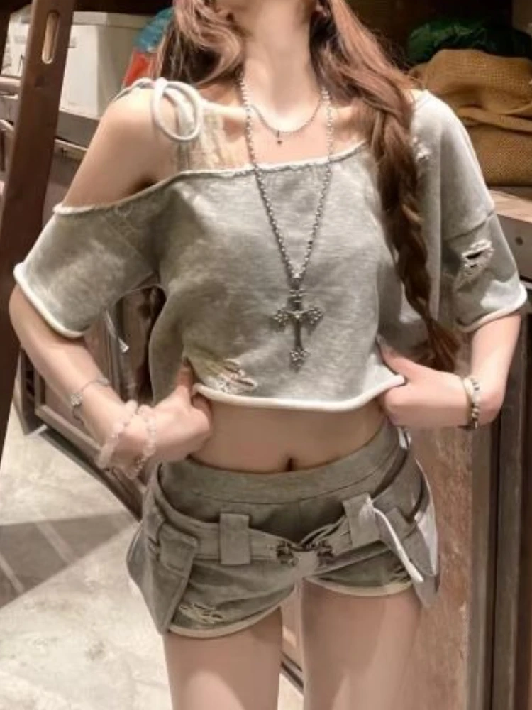 

Summer Korean Fashion Spice Girl Grey 2 Piece Set One Off Shoulder Tops + Short Pant New Fit Chic High Street Casual Suit 2025