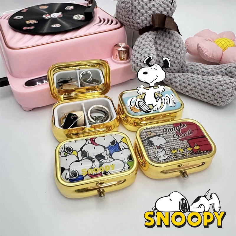 

Snoopy Metal Organizer Earrings Box Portable Pill Box Dispensing Mini Moisture-proof Sealed Storage Case with Hole and Mirror