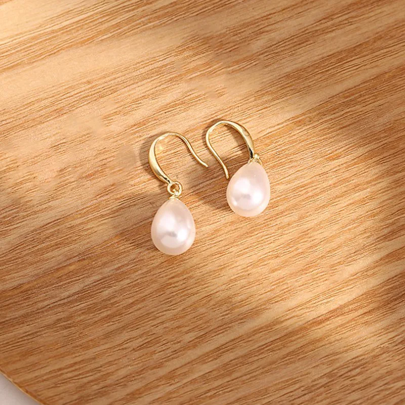 Water Drop Pearl Dangle Earrings Temperamental Women\'s Hook Earrings Irregular Slim Imitation Pearl Hanging Earrings brincos