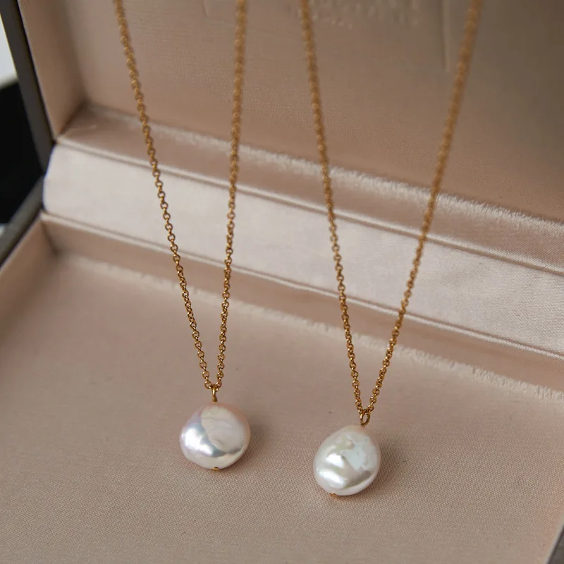 1Pc 15.75 Inch Stainless Steel Cable Chain Necklace Real 18K Gold Plated with Freshwater Pearl Oval Pendant White for Women