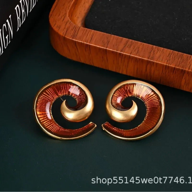 European and American cross-border horn spiral stud earrings vortex exaggerated wind stud earrings electroplating real gold